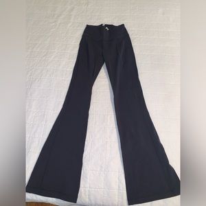 Lululemon Flare leggings